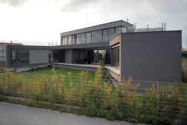 OKNA.EU 2016, p.VESELÝ, černý Most, Praha K A A M A ⋅ Architektonický ateliér ⋅ Ing. Arch. Karel Mrázek